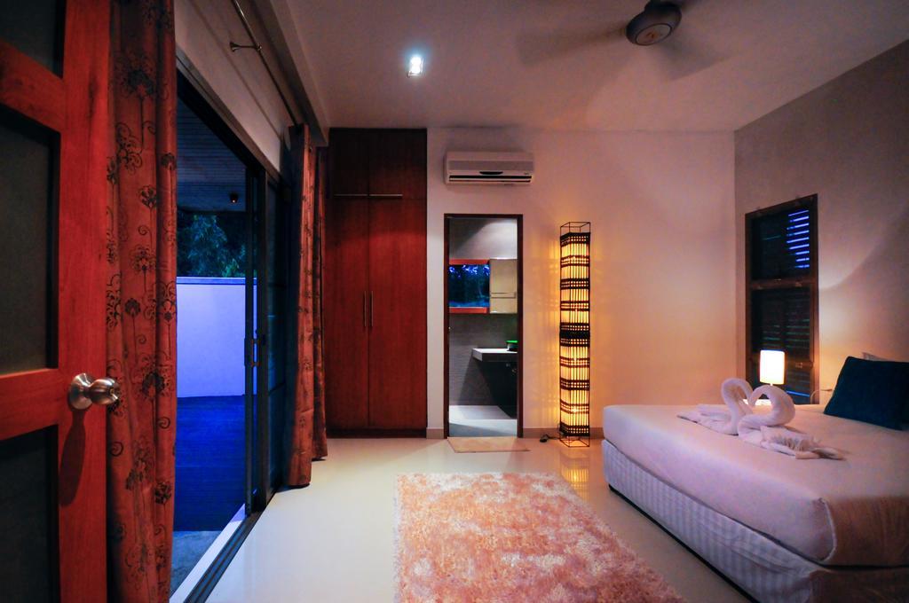 Nai Harn Beach Villa מראה חיצוני תמונה